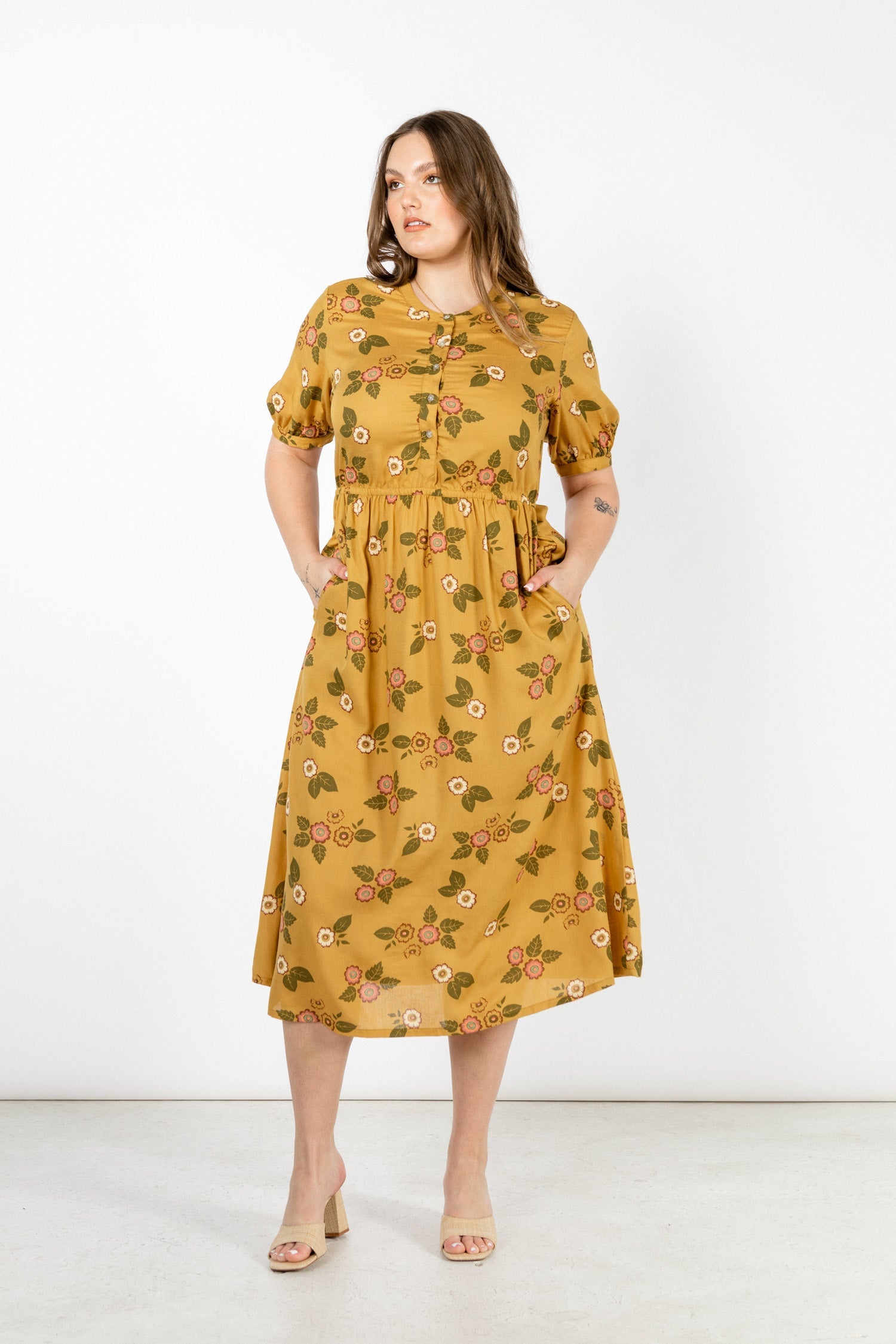 Reina Dress / Folk Floral