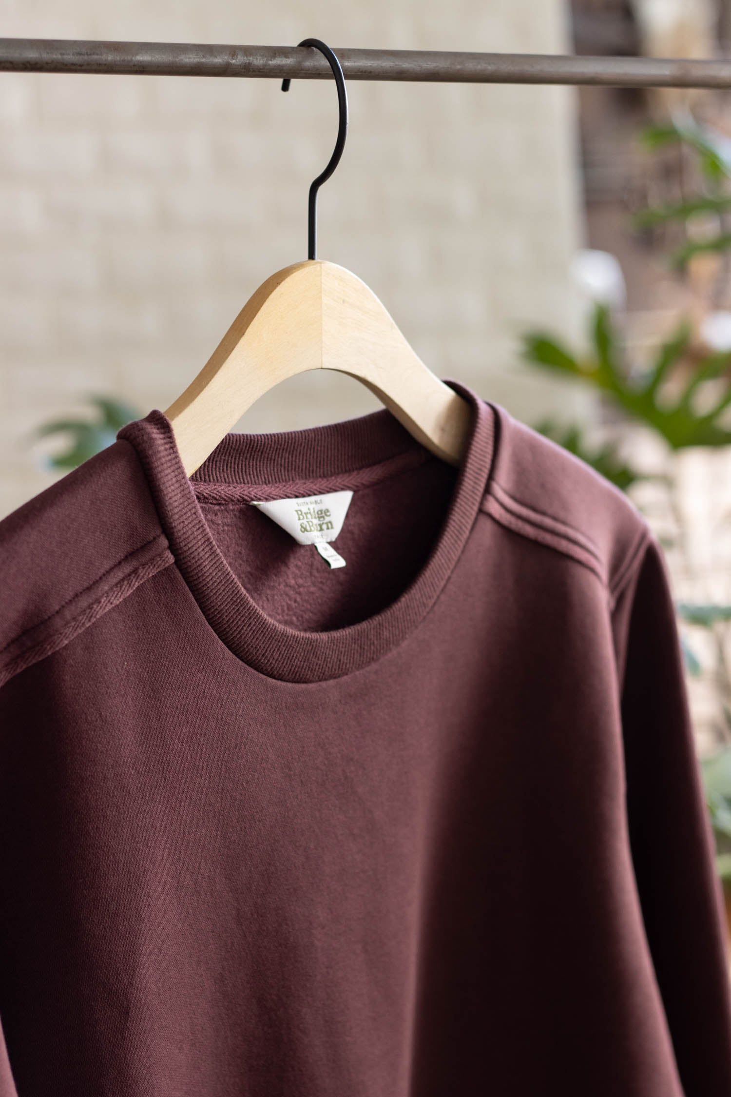 Bailey Crew Sweatshirt / Burgundy