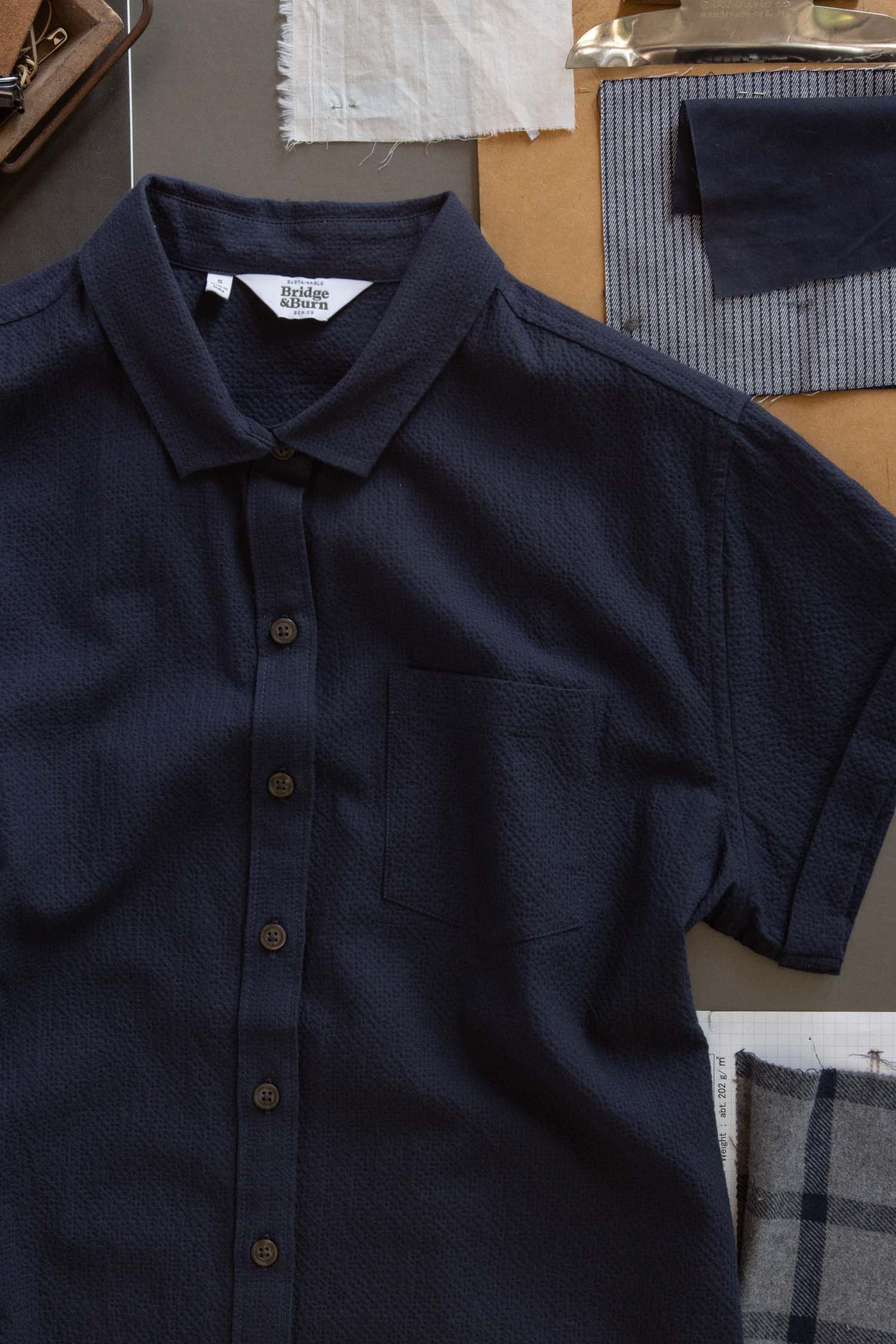 Bea Shirt / Navy Seersucker