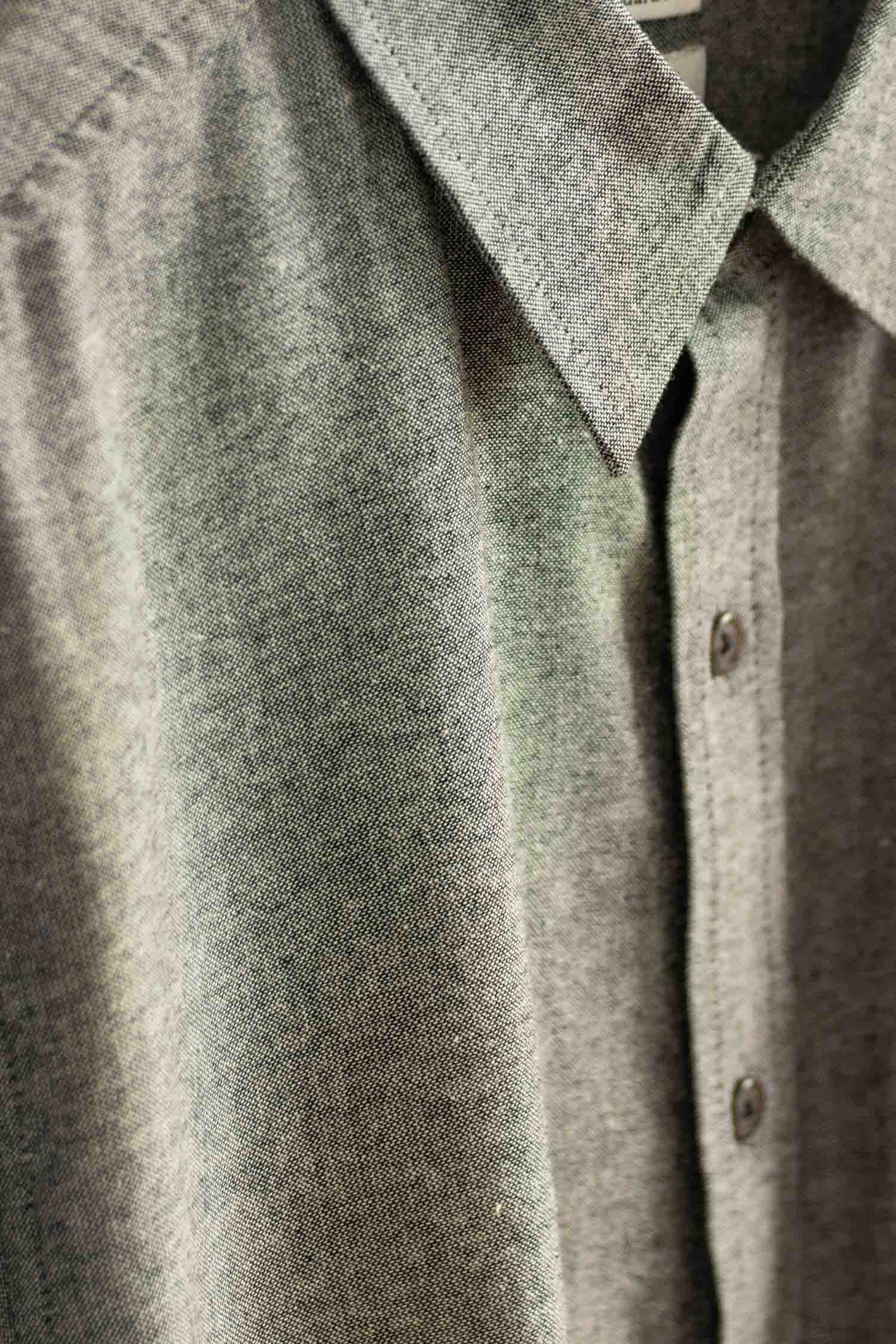 Bea Shirt / Sage Chambray