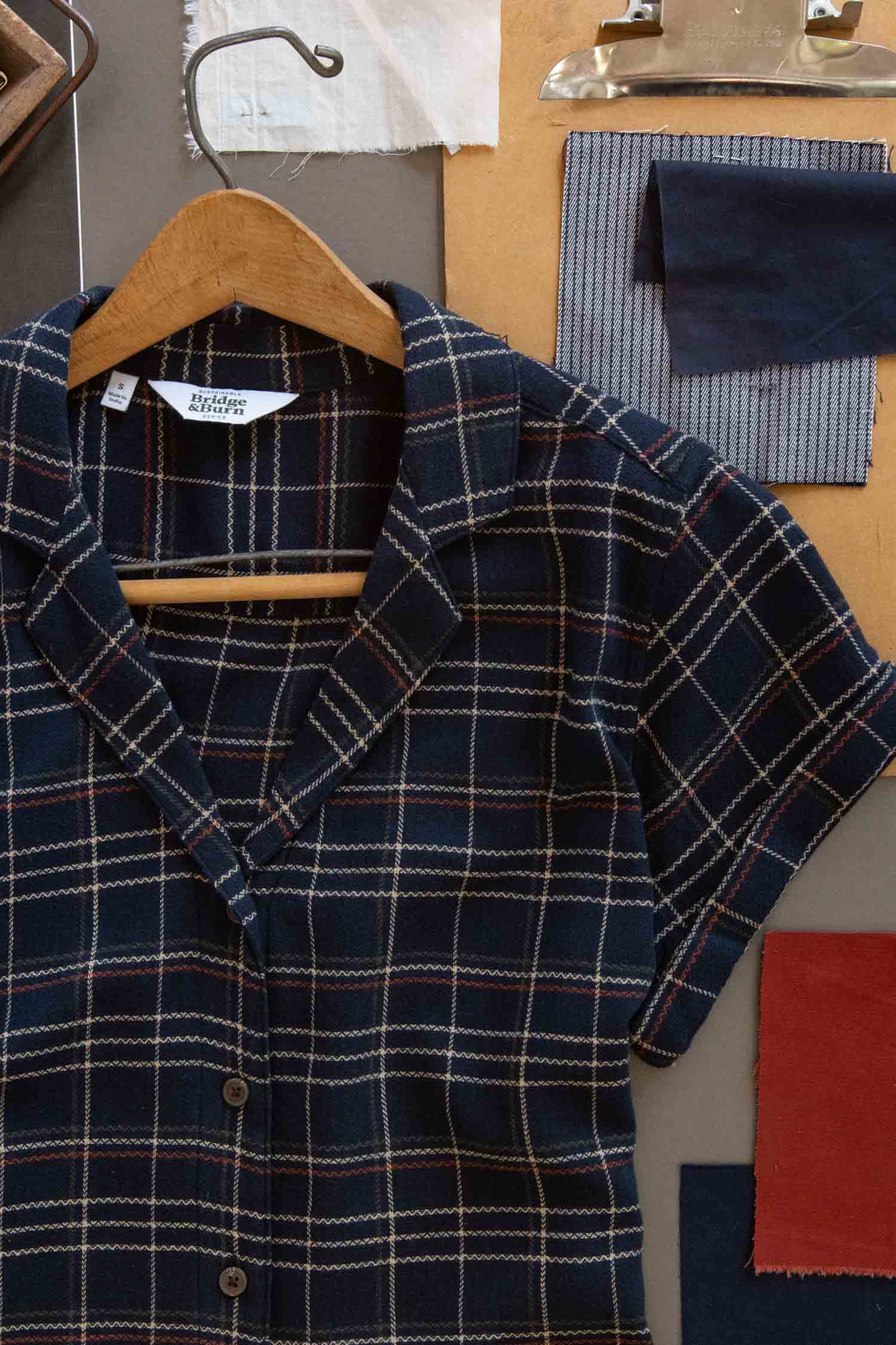 Innes Shirt / Dusk Herringbone Plaid