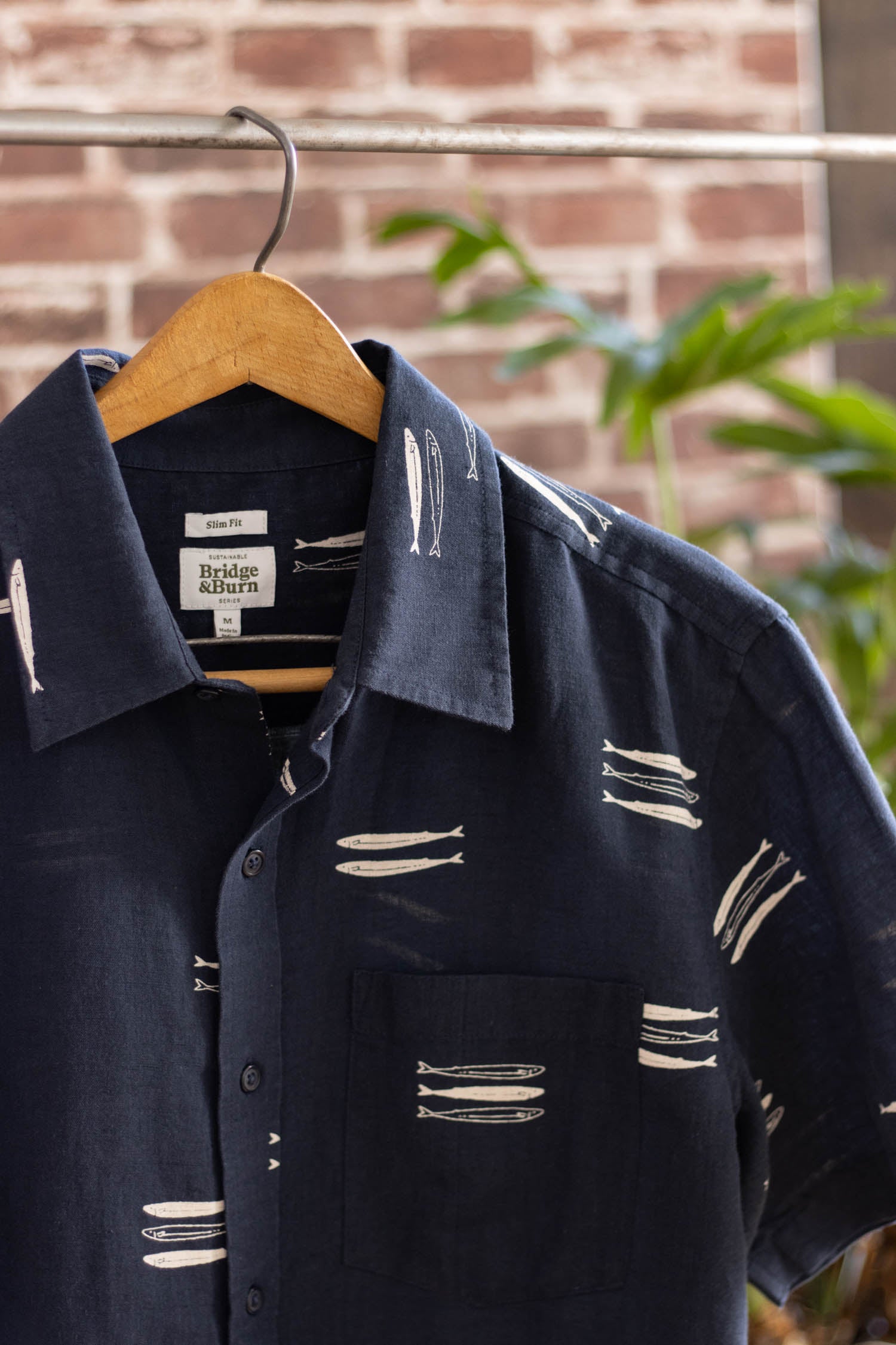 Harbor Slim Shirt / Navy Pacific Herring