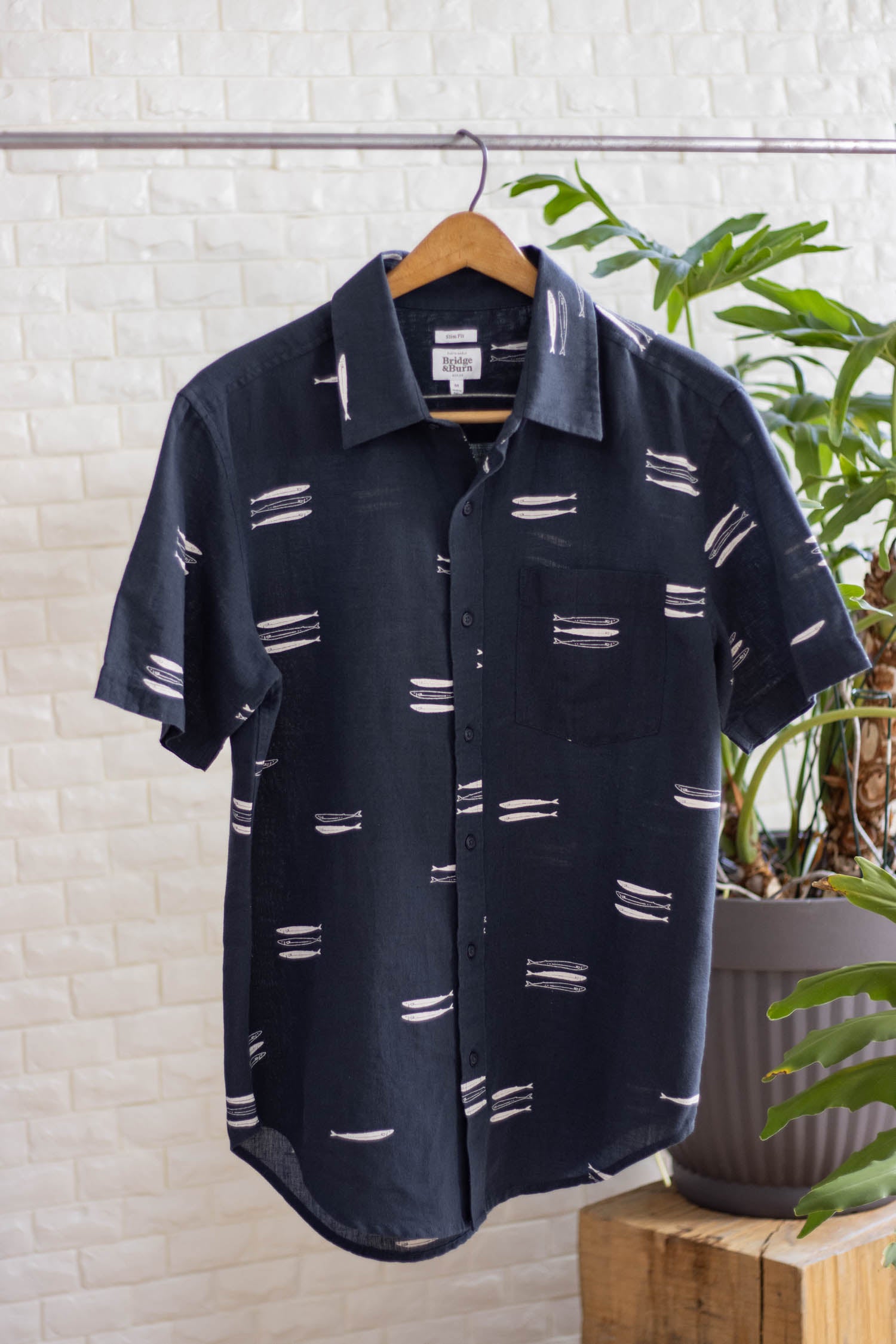 Harbor Slim Shirt / Navy Pacific Herring