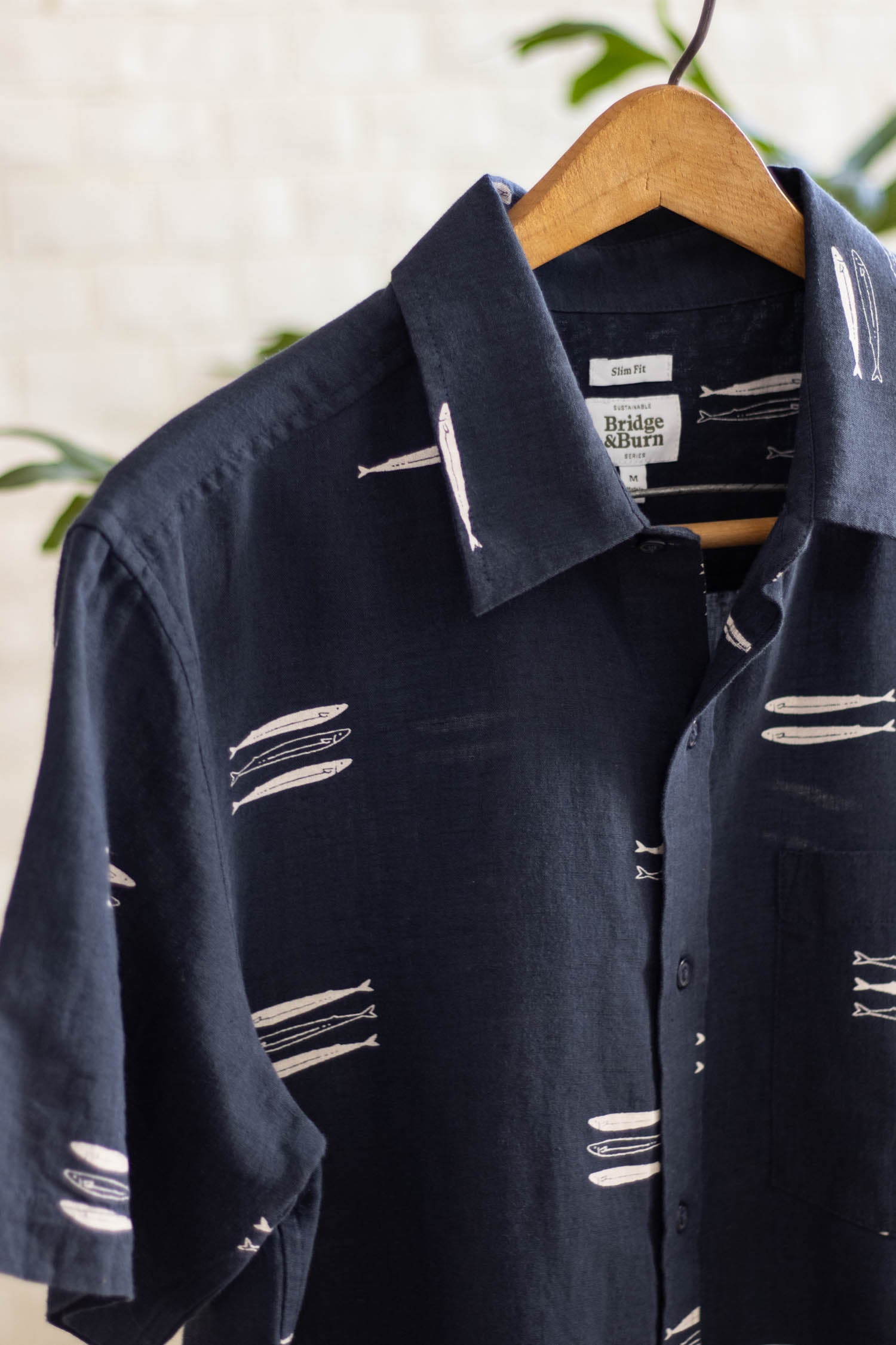 Harbor Slim Shirt / Navy Pacific Herring