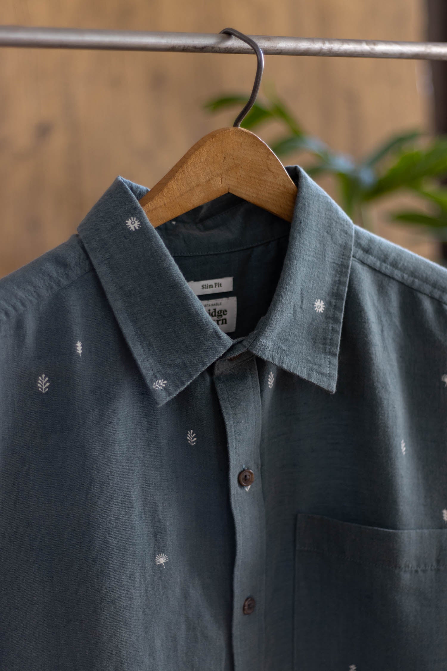 Harbor Slim Shirt / Slate Mini Flora