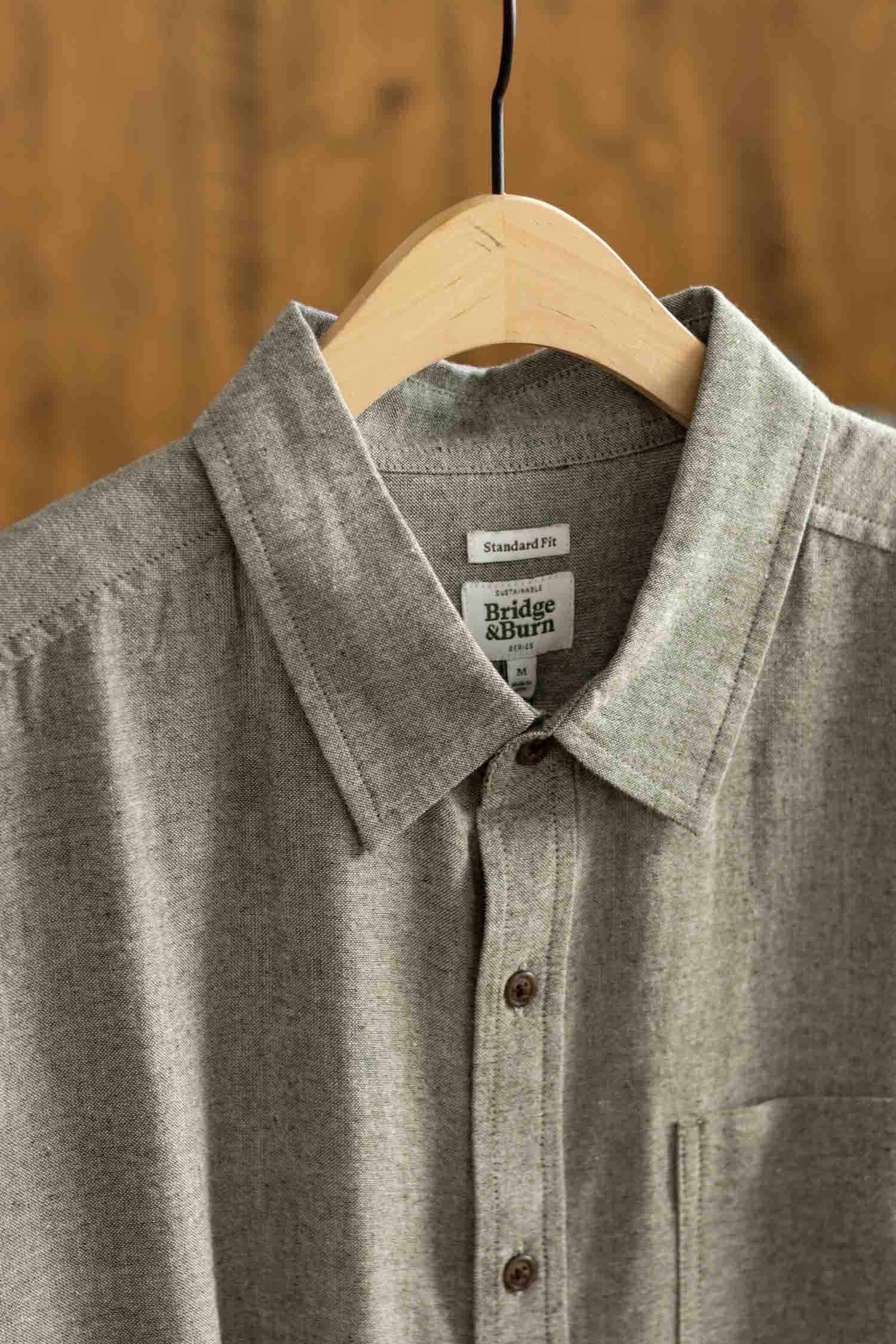 Larson Shirt / Sage Chambray