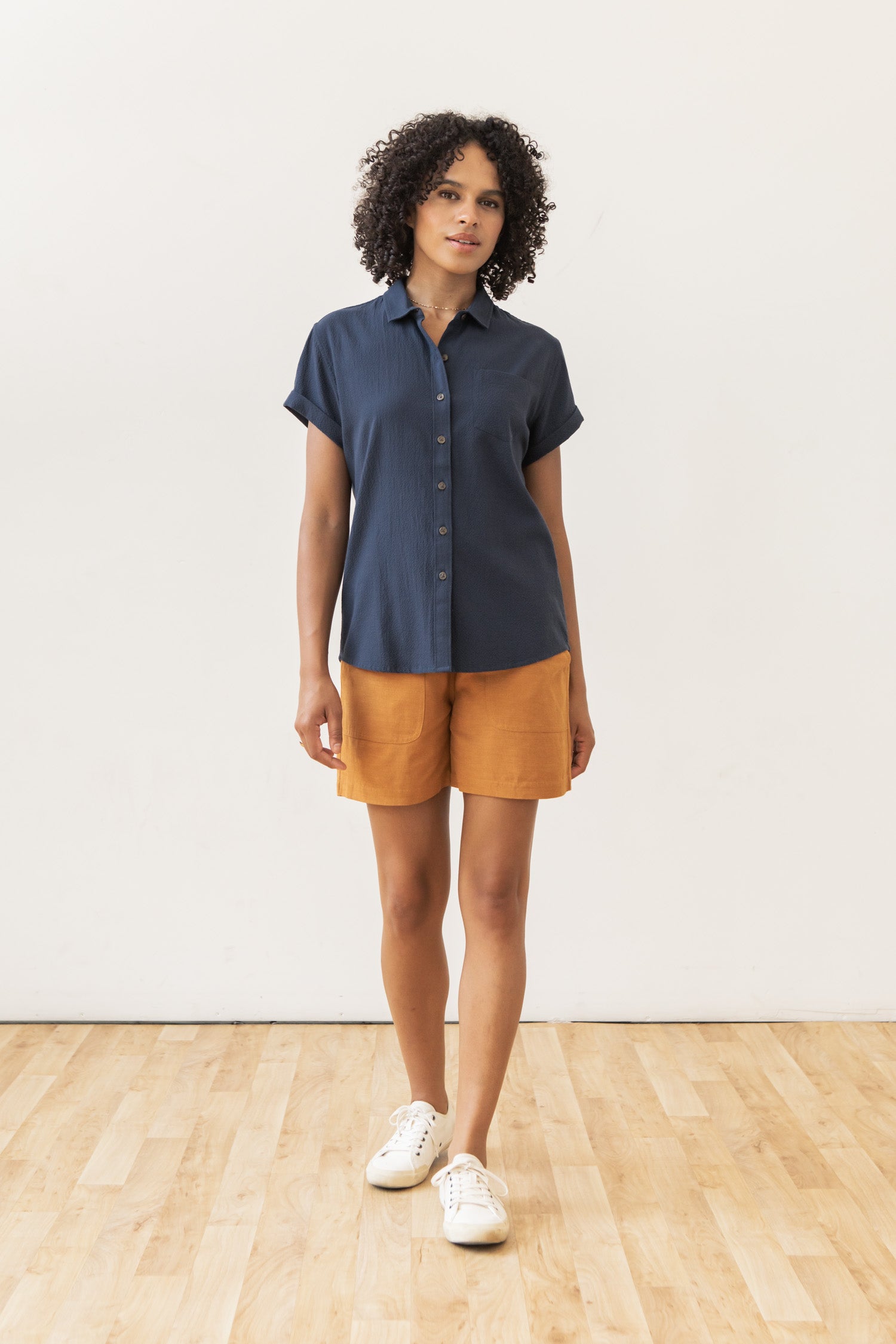 Bea Shirt / Navy Seersucker