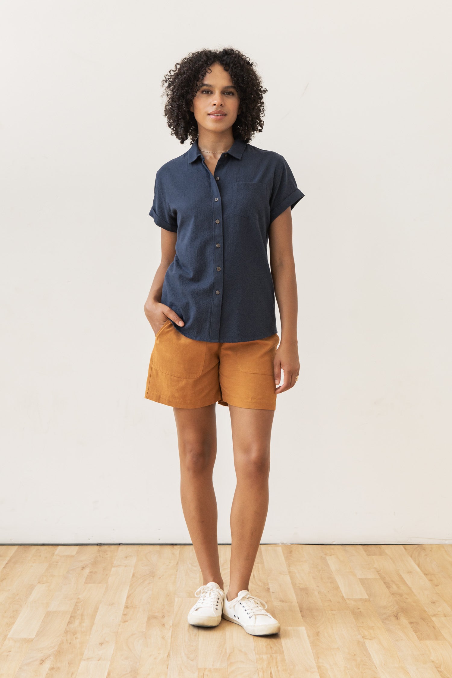 Bea Shirt / Navy Seersucker