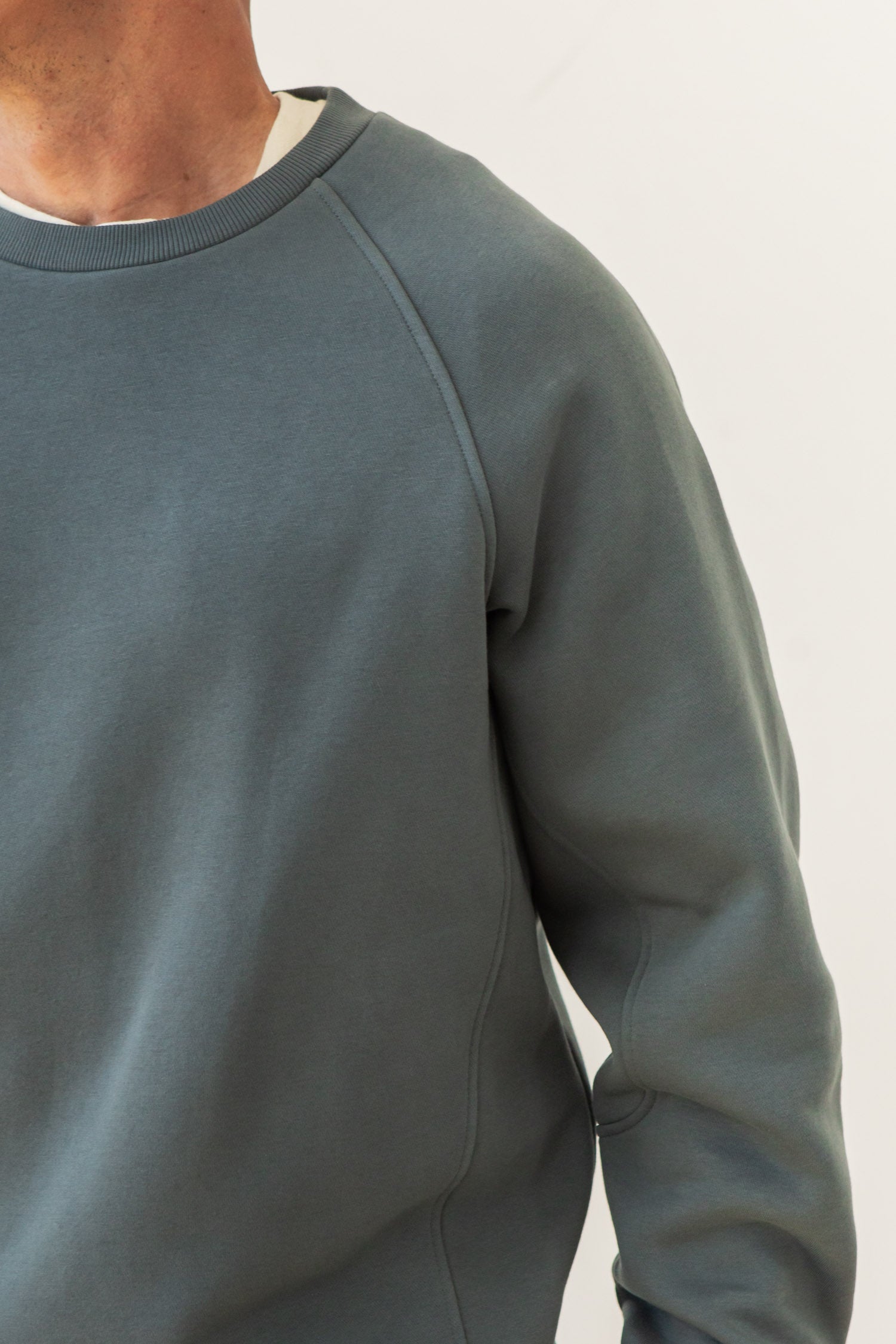 Lincoln Crew Sweatshirt / Slate