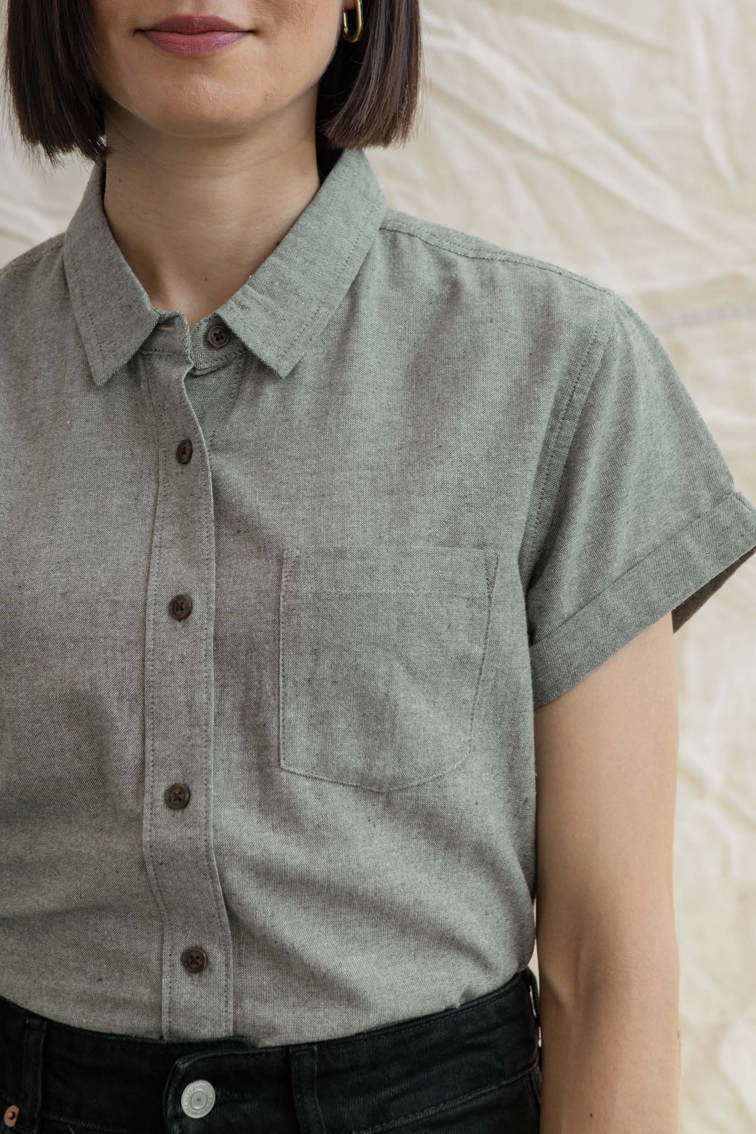 Bea Shirt / Sage Chambray