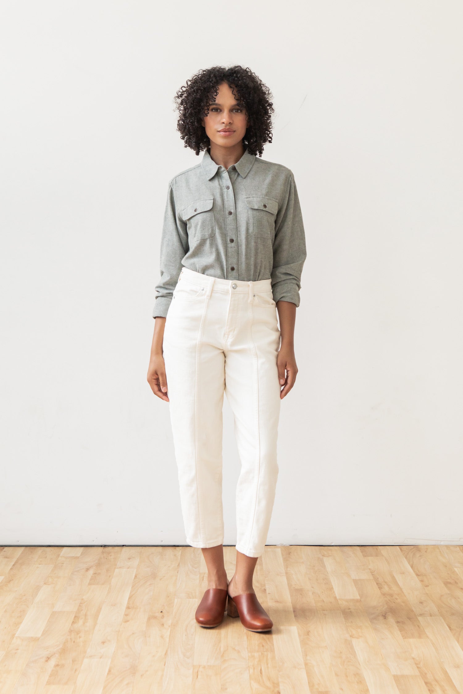 Lenon Shirt / Sage Chambray