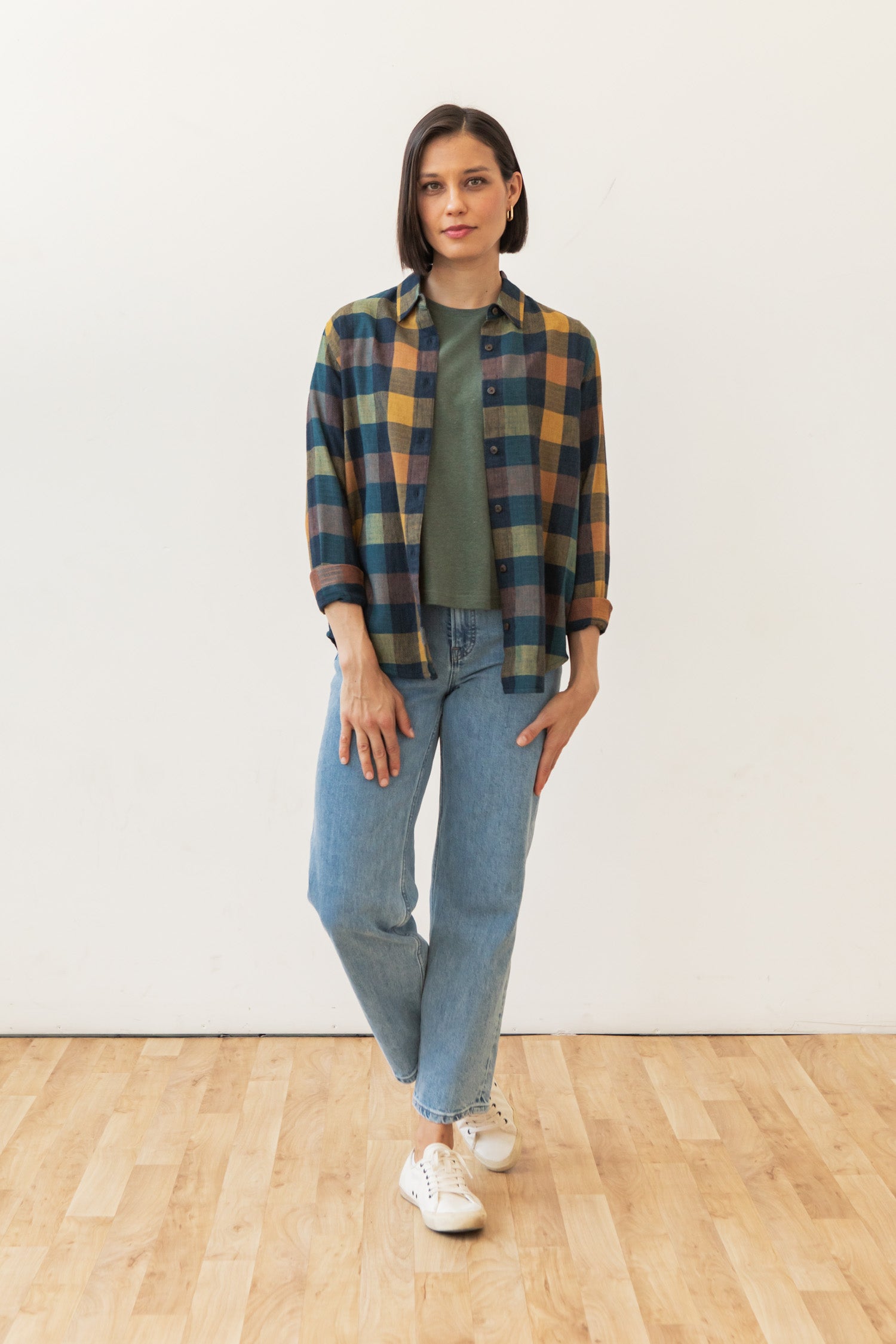 Olivia Slim Shirt / Moonbow Plaid