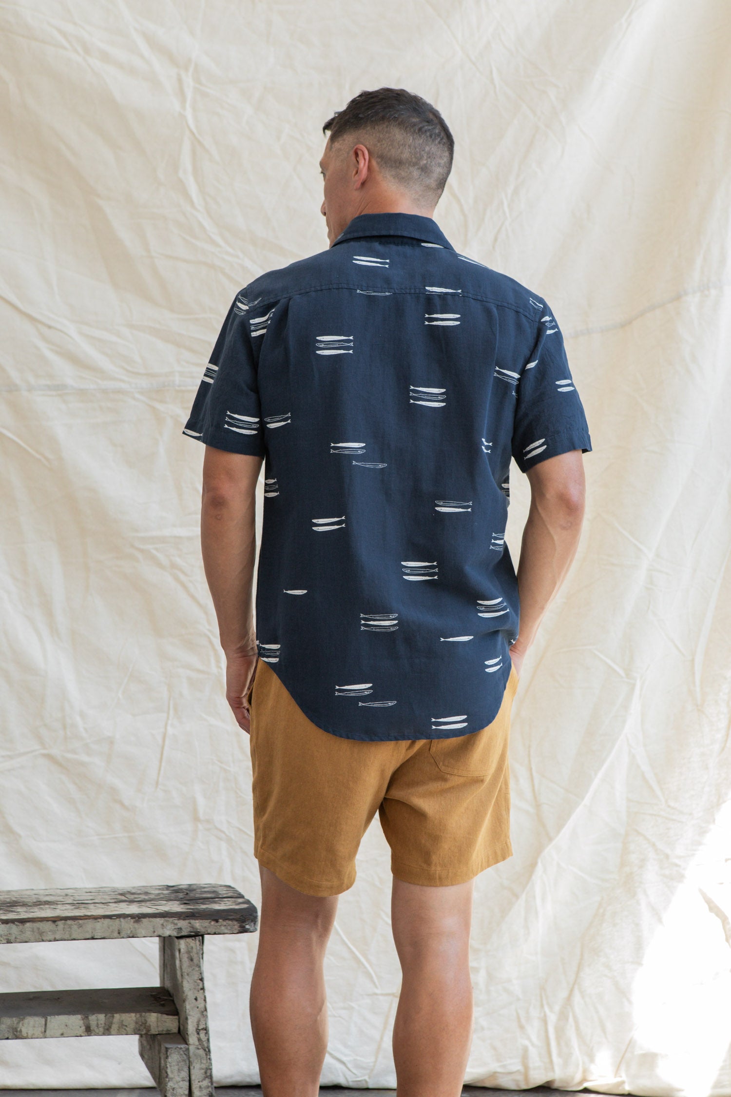 Harbor Slim Shirt / Navy Pacific Herring