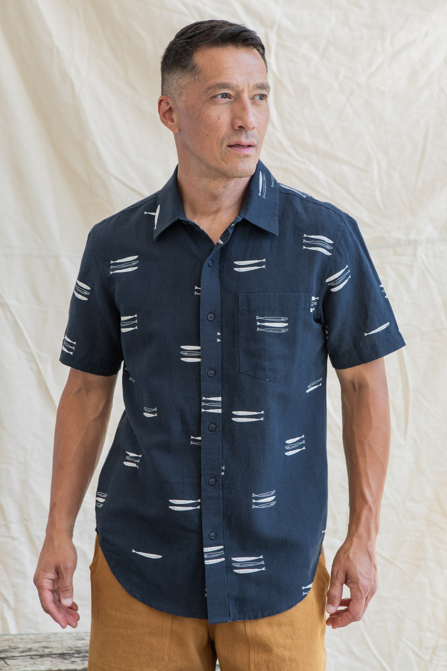 Harbor Slim Shirt / Navy Pacific Herring