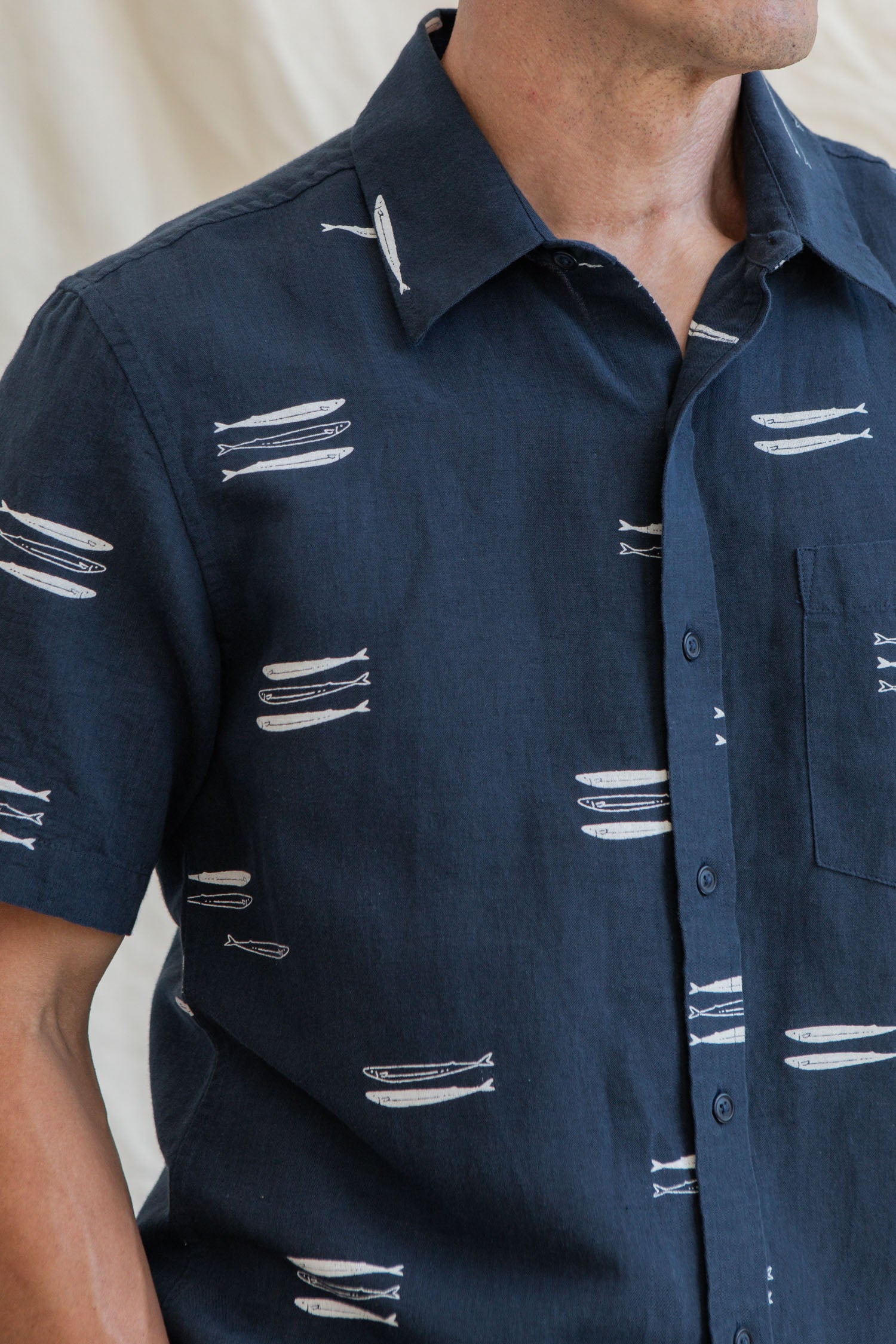 Harbor Slim Shirt / Navy Pacific Herring