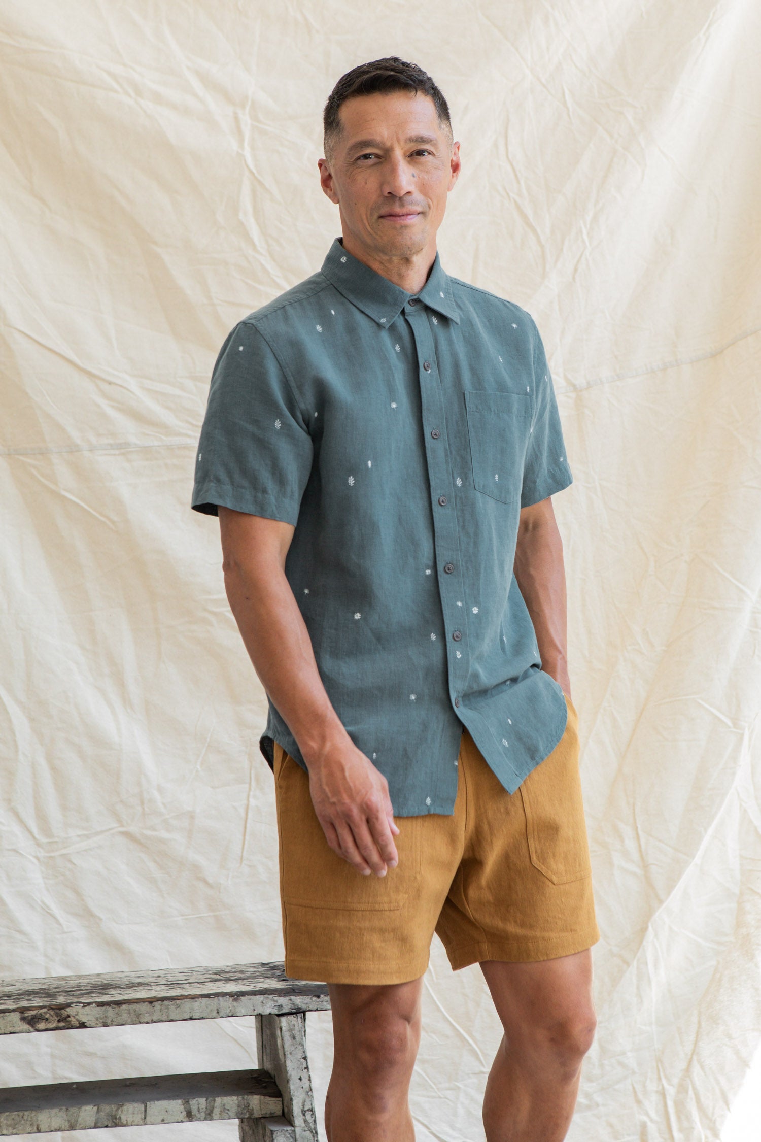 Harbor Slim Shirt / Slate Mini Flora