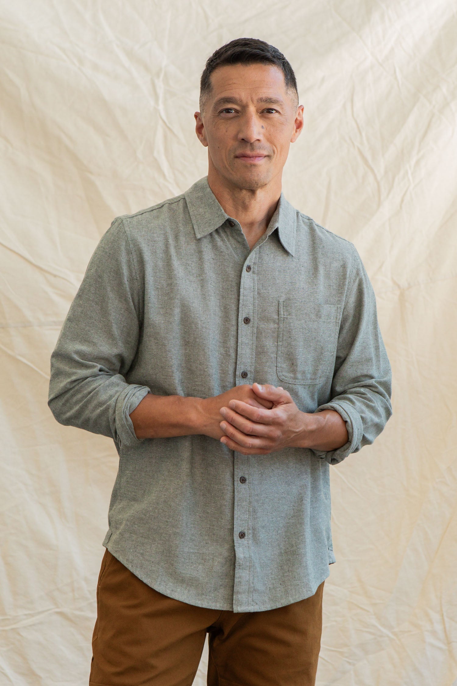 Larson Shirt / Sage Chambray