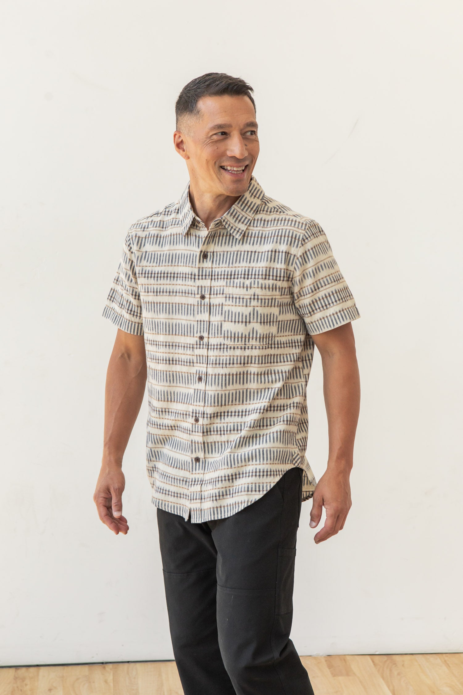 Malcolm Shirt / Mushroom Ikat Stripe