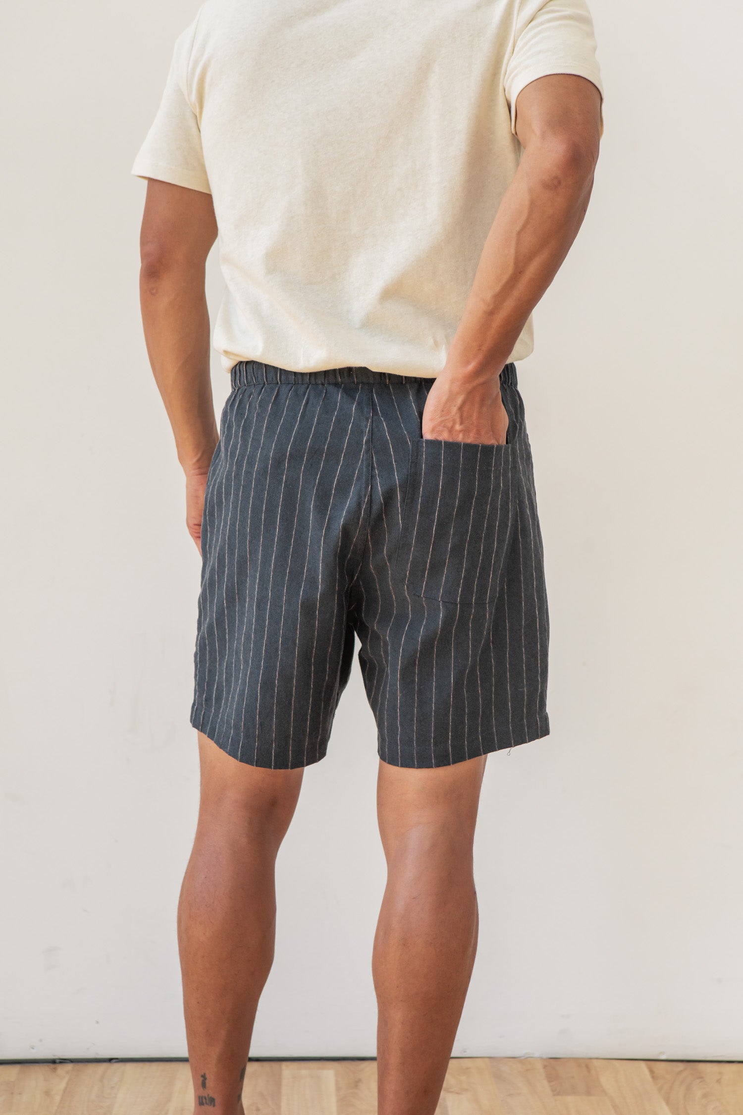 Noah Short / Charcoal Stripe