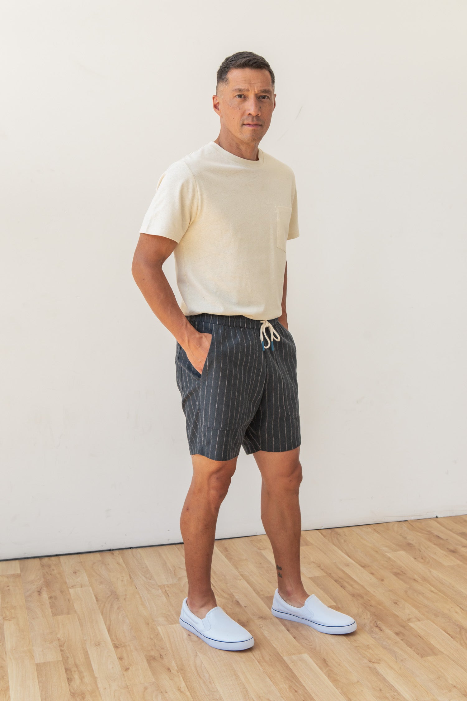 Noah Short / Charcoal Stripe