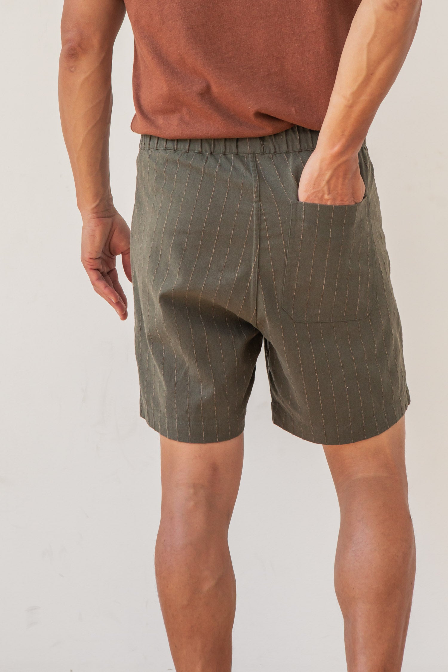 Noah Short / Olive Stripe