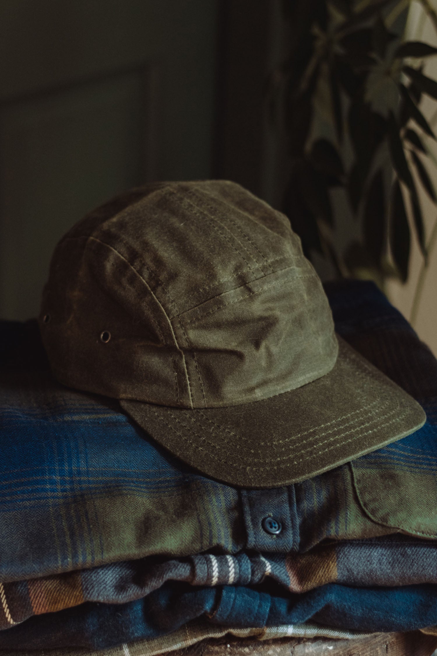 Camper Waxed 5 Panel Cap / Moss